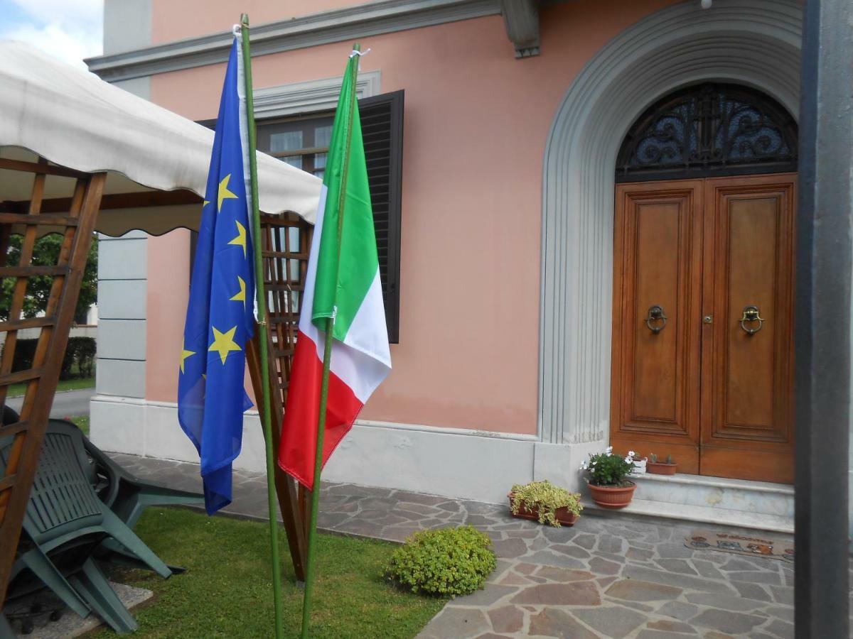 Casa Vacanze Orsi Lucca Luaran gambar